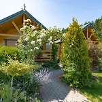 In Mit Terrasse Und Garten By Interhome Ferienhaus *