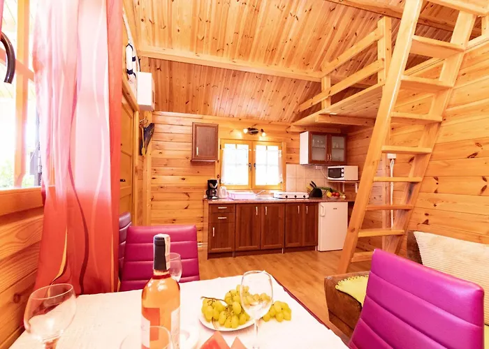 בית נופש In Mit Terrasse Und Garten By Interhome