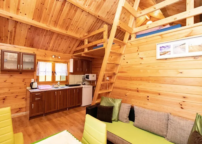 In Mit Terrasse Und Garten By Interhome *