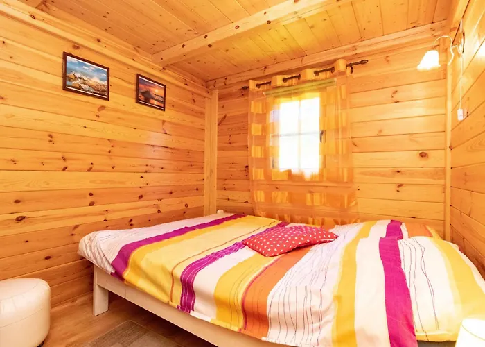 בית נופש In Mit Terrasse Und Garten By Interhome *