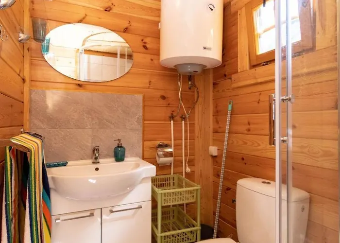 בית נופש In Mit Terrasse Und Garten By Interhome רוסינובו